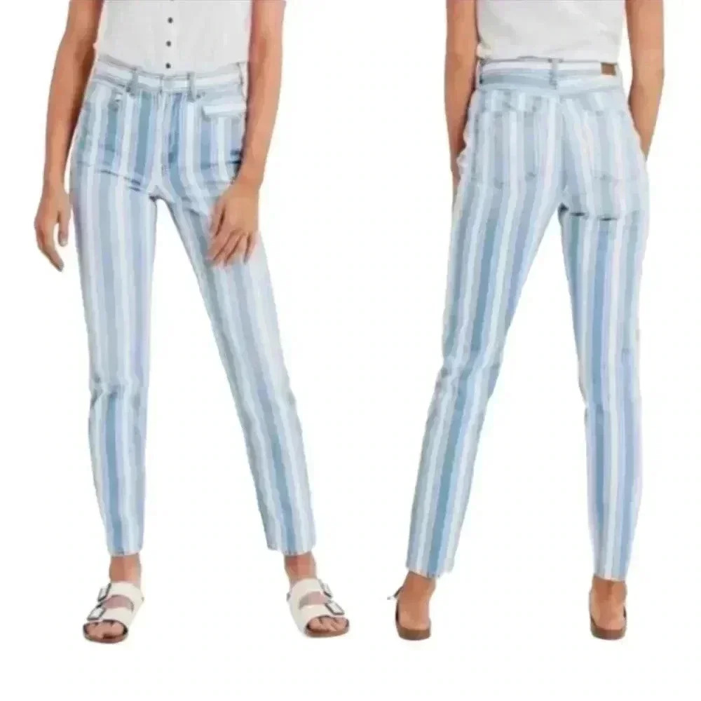 American Eagle High Waisted Striped Blue & White Mom Jeans
